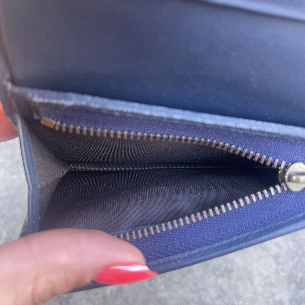 💕SOLD💕Gucci Marmont Denim Pearl GG Compact Wallet - Picture 13 of 15